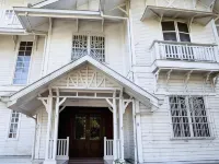 Hotel Veniz - Session Hotels near Igorot Garden