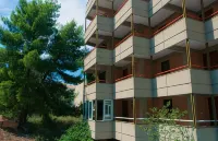 Apollonia Hotel Apartments Hotels in Vari