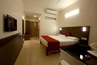 Palguni Residency فنادق في Hassan
