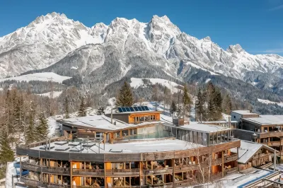 Holzhotel Forsthofalm Hôtels à : Hochfilzen