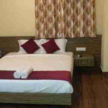 hotel white palace Rooms