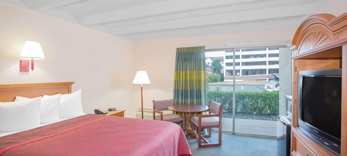 Days Inn by Wyndham Tallahassee University Center Hotels in Leon County