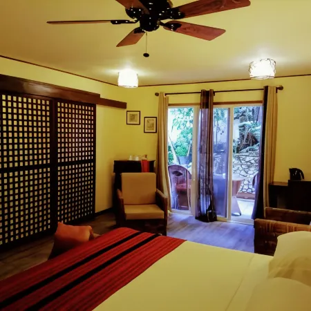 Angelina Beach Resort & Italian Restaurant Malapascua