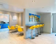 Studio Z, Ascend Hotel Collection