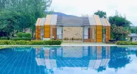 Tanaosri & Creekside Resort - Haustierfreundliche