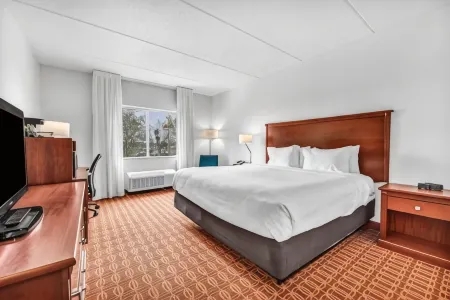 Fairfield Inn & Suites Lumberton