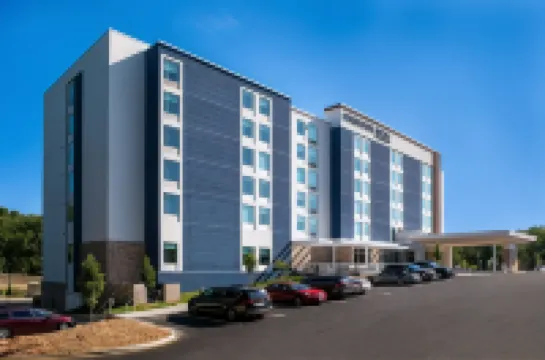 สปริงฮิลล์ สวีท ชาสเตอร์