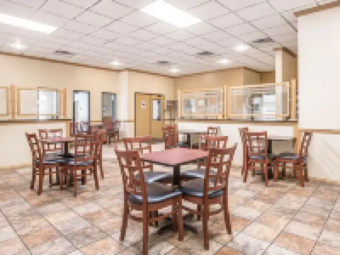 FairBridge Inn & Suites Glendive Hotels in Glendive