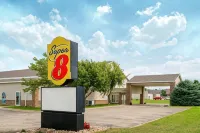 Super 8 by Wyndham Beresford