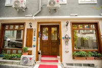 Constantinopolis Hotel Hotels near جامع السلطان أحمد