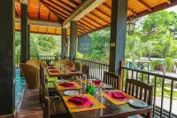 Oak Ray Ella Gap Hotel