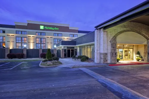 Holiday Inn Cincinnati-Riverfront