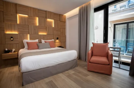 Old Port Hotel Hotels near Cyprus University of Technology