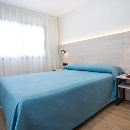 Apartamentos Maryciel by Mc