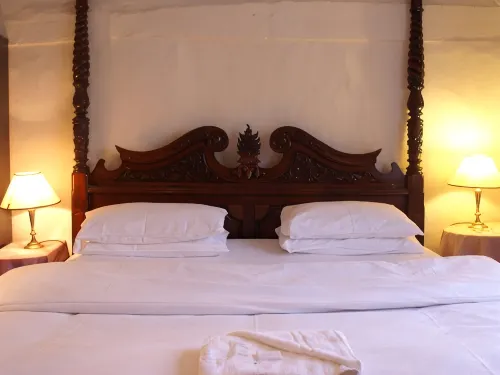 The Saracens Head Inn Hotels in Amersham