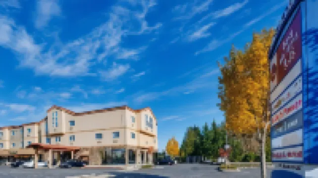 Best Western Plus Battle Ground Inn  Suites