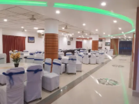 Hotel Supreme