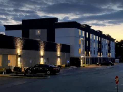 เบสท์เวสเทิร์น พรีเมียร์ ริชมอนด์ซิตี้ เกตเวย์ โรงแรมในริชมอนด์