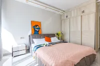 Shiri Shiyue Apartment (Xuanwei Avenue No. 10)