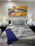 Entire Rental Apartment in West Melbourne Hôtels à proximité de : Flagstaff Gardens