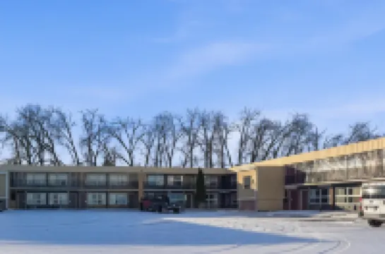 Devils Lake Inn by OYO Near Devils Lake Regional Airport