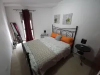Estancia acogedora, agradable y tranquila en el centro de la ciudad de Telde Hoteles en Telde