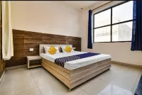 Hotel Crown Plaza