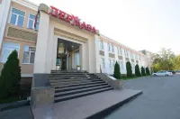 Derzhava Hotel - 3-Star