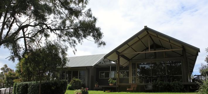 Elfin Hill Vineyard Accommodation Hotel di Pokolbin