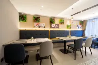 Homeinn(Mianshan Street store of Jiexiu railway station)