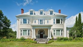 Hillholm Estate