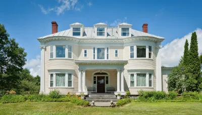 Hillholm Estate โรงแรมใน