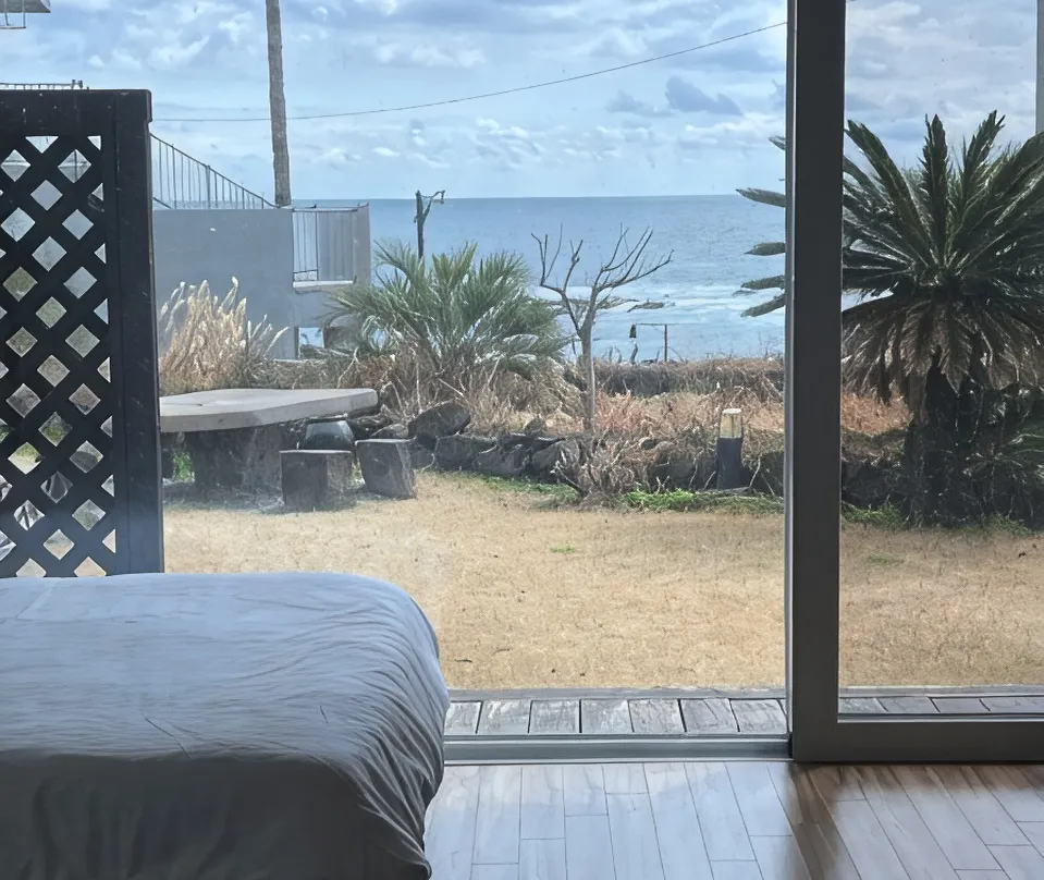 Solarseado Pension - Seogwipo-si