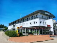 Hotel Thannhof Pfaffenhofen 24hCheck-in Hotels in Schweitenkirchen