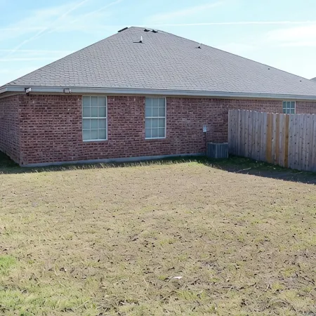 3-bedroom bungalow in Temora loop, Killeen with all amenities.