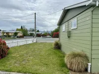 Mackenzie Cottage - Close to town! - Wifi