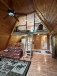 Creekside Cabin Near Salmon Idaho and the Salmon River
