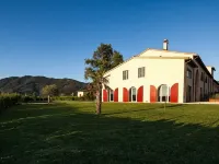 Cascina Canova B&B Hotels in San Giuliano Terme