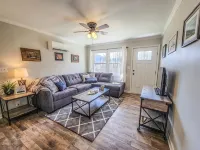 Serene Pine Tree Meadows Cottage w/ Stunning Views