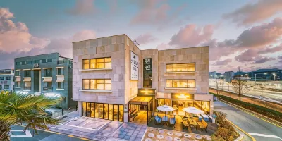 釜山 the Pension 502 鄰近日光的酒店