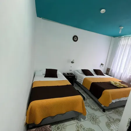 Hostal Brisas Del Mar