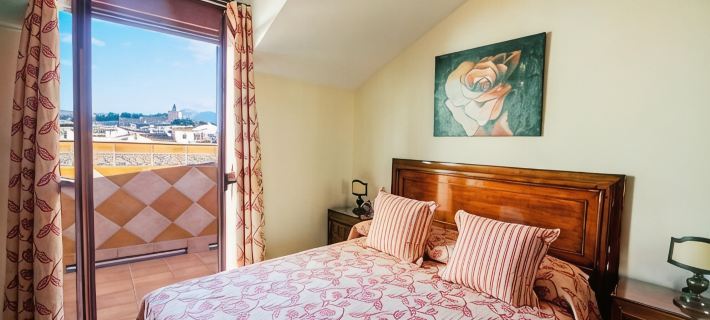 THE GREAT LUXURY ATTIC WATCHTOWER Hotels in Antequera