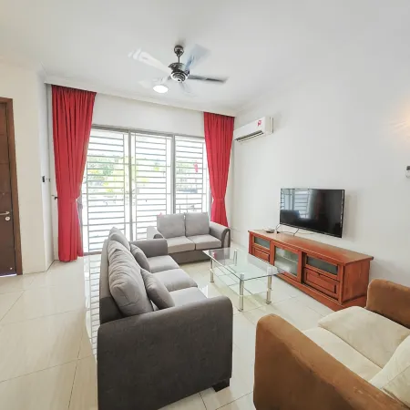162 Deluxe Big 3story 6Rooms Wedding USM/Spice