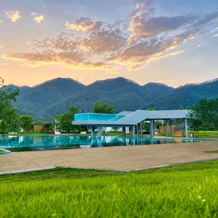 Qingyuanquan Fresh Hot Spring Homestay