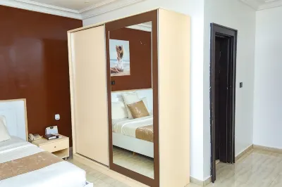 The Point Hotel & Suites โรงแรมใน