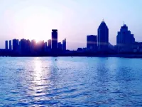 Qingdao Rainbow Hostel (Qingdao May Fourth Square) - 2 ดาว