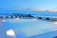 Harris Resort Barelang Batam - Merinäköala
