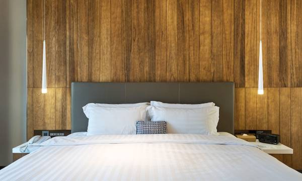 Home Hotel