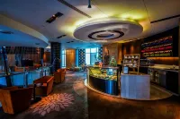 Crowne Plaza GREATER NOIDA by IHG - bar