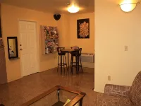 Hampton Inn & Suites Los Angeles/Hollywood Hotels near Paramount Studios